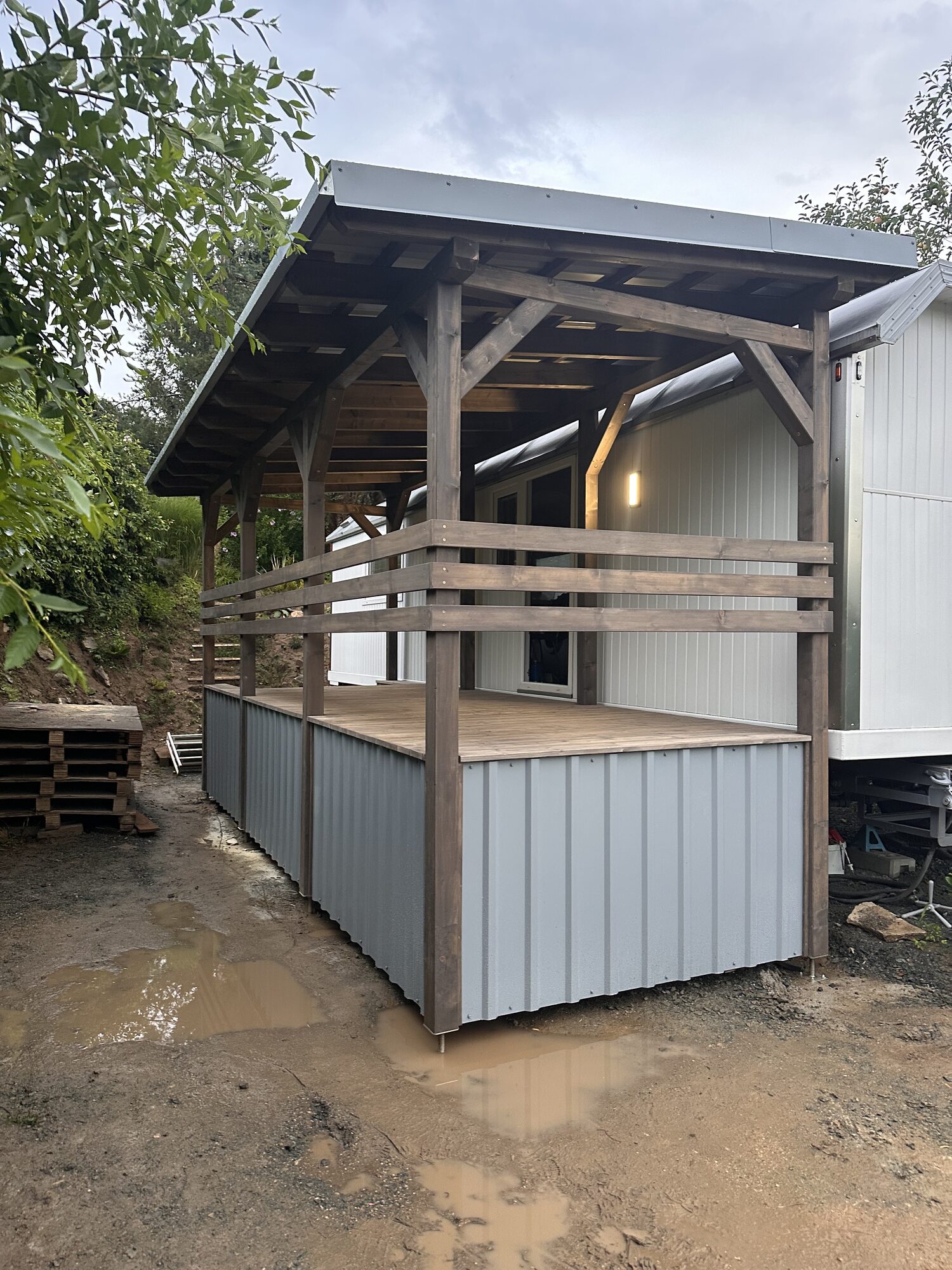 Pergola k maringotce — fotka 2