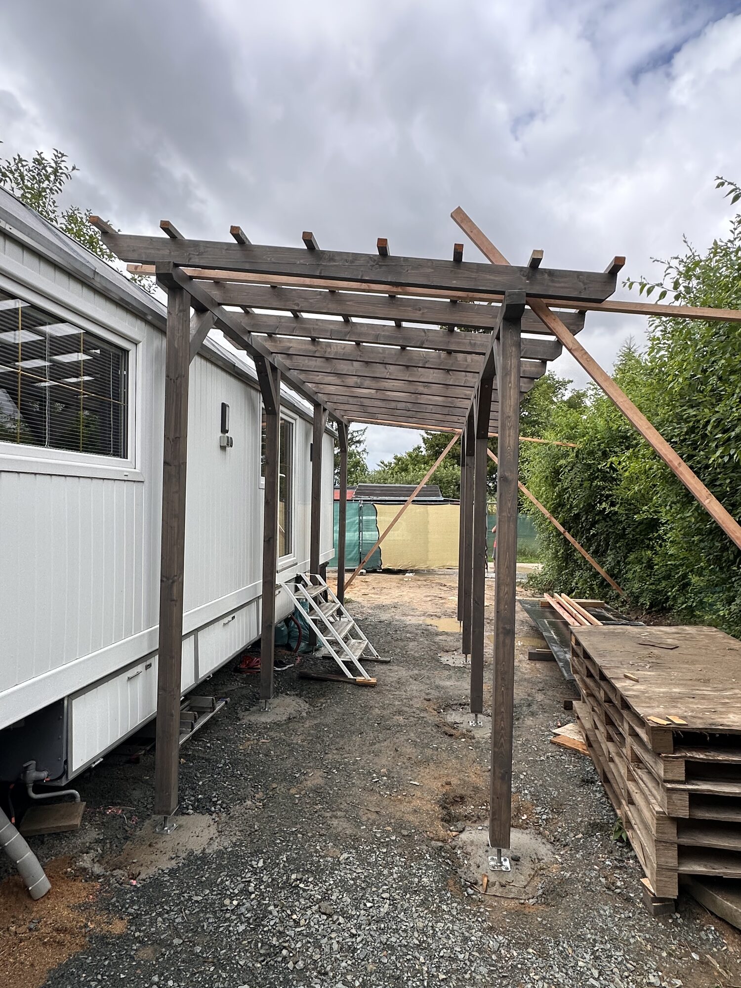 Pergola k maringotce — fotka 7